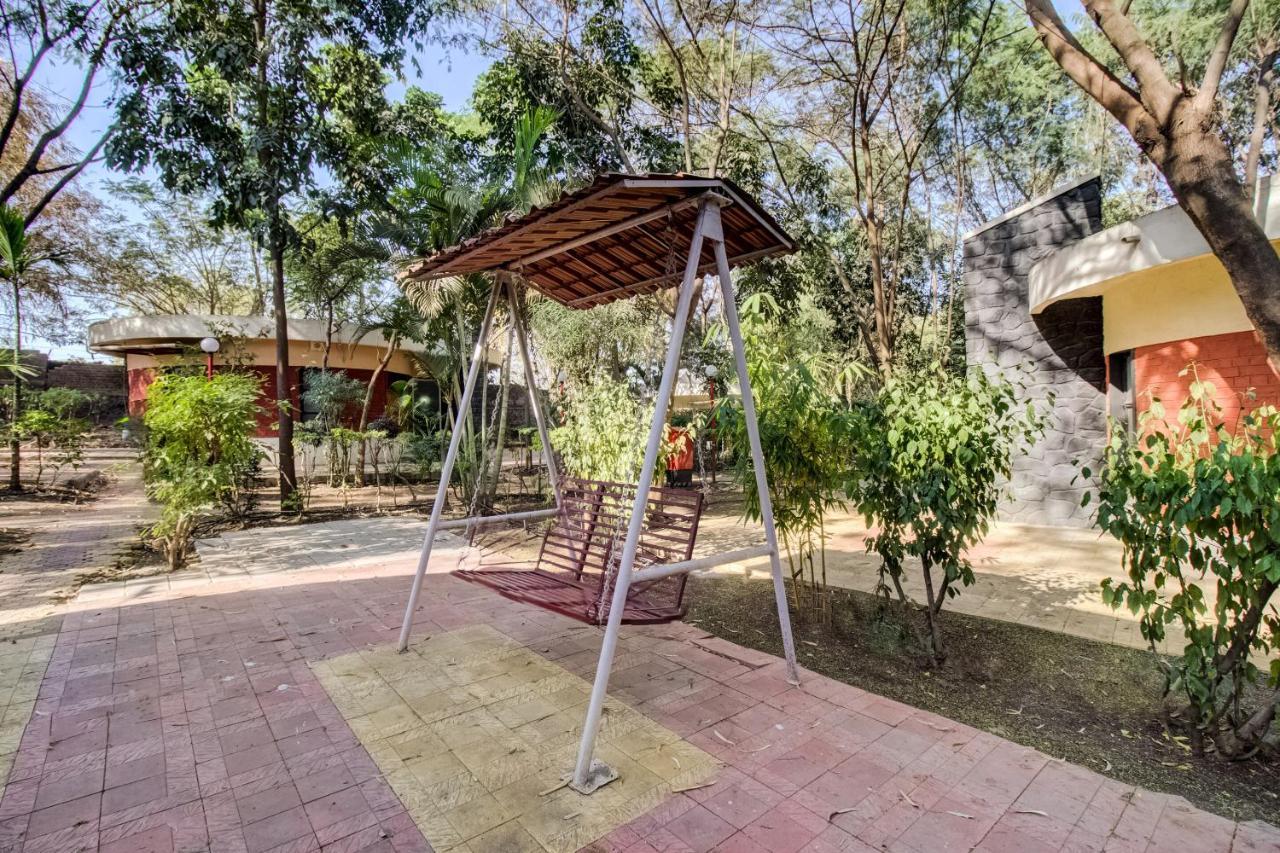 Hotel Tapovan Nashik Bagian luar foto