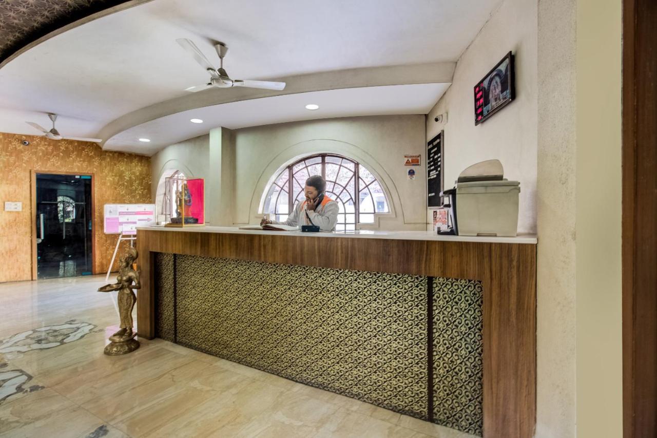 Hotel Tapovan Nashik Bagian luar foto